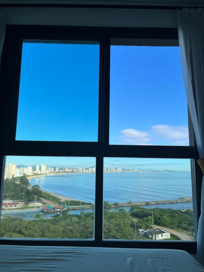 Apartamento Novo Frente Mar Com Piscina Em Home Club Penha  Kültér fotó